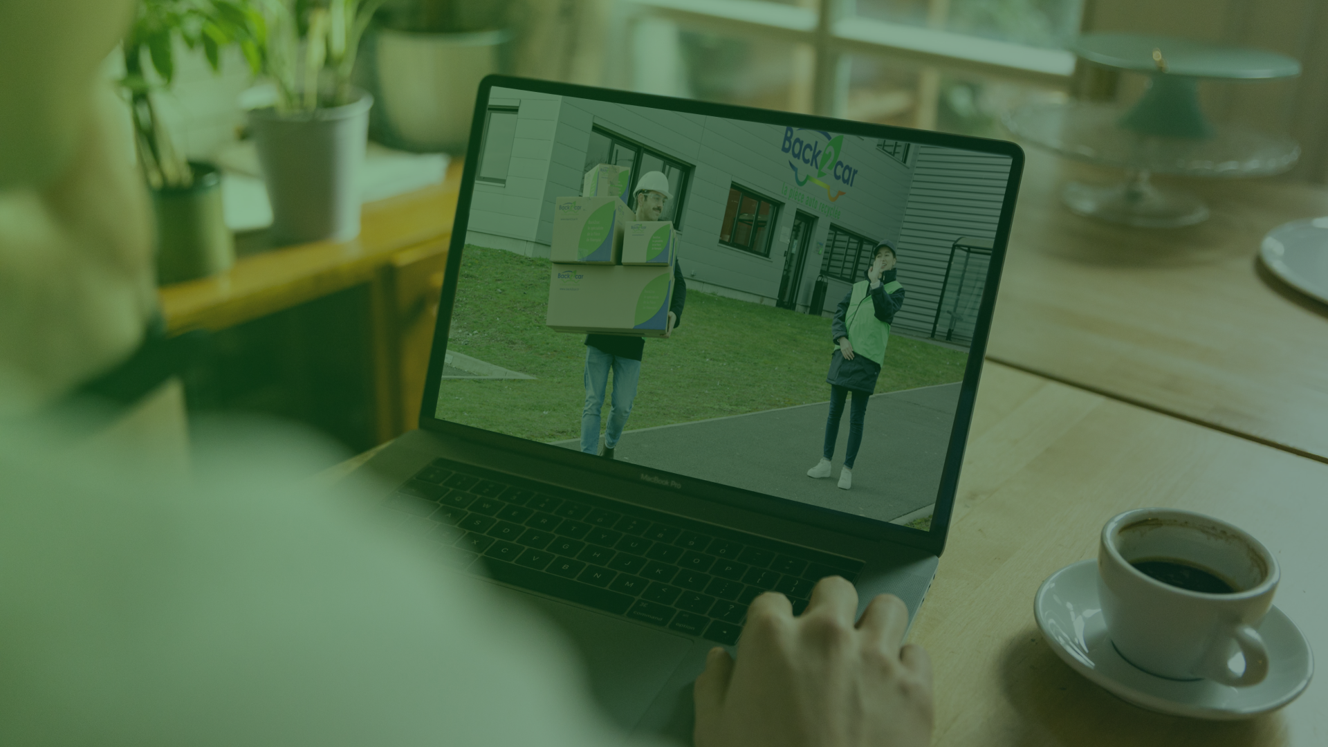 Iminance - Spot Publicitaire - Web - Publicité Back2car